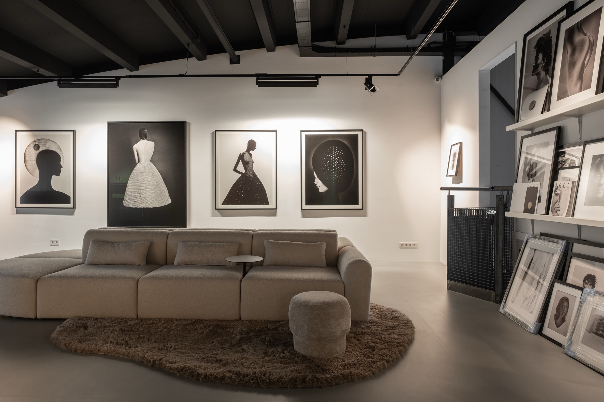 1605 Studio space — daylight production studio Alkmaar, view 1